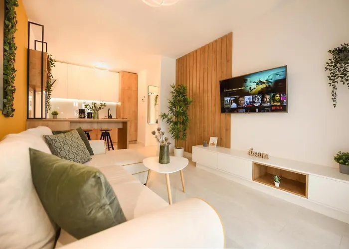 Colorful Fusion - Modern 1br Near Romexpo Center Apartamento Bucarest