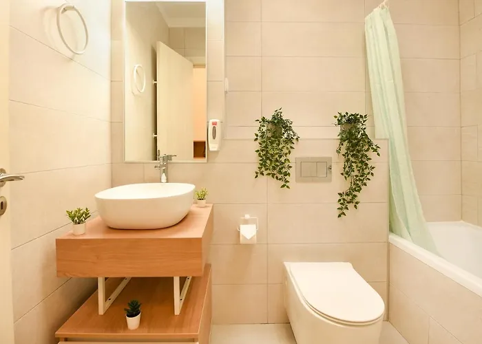 Colorful Fusion - Modern 1br Near Romexpo Center شقة بوخارست