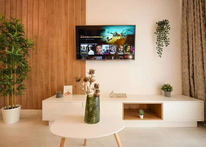 Apartmán Colorful Fusion - Modern 1br Near Romexpo Center